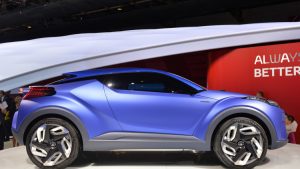 05 Toyota C Hr Concept Paris 1 300x169