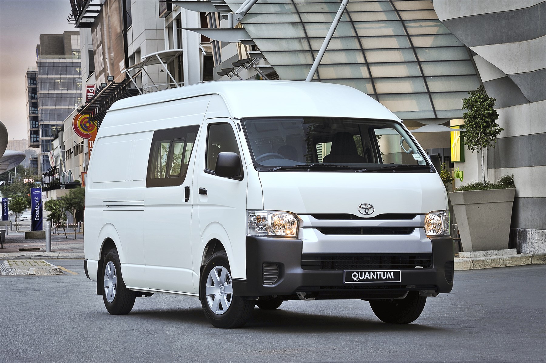 10 Reasons The Toyota Quantum Is The Best Minibus Taxi 10 Reasons The Toyota Quantum Is The Best Minibus Taxi