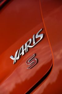 YARIS 065 200x300