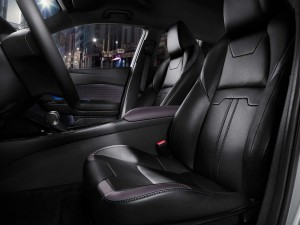 C-HR-Interior-Driver-Seat-FULL tcm-11-728490 